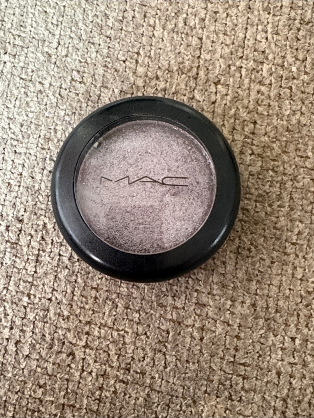 🕷️ MAC MOTH Pressed Pigment NEW
